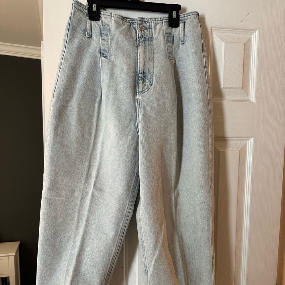 Zara jeans
